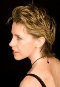 Elaine Grace, Solo Singer