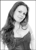 Elinor, Soprano